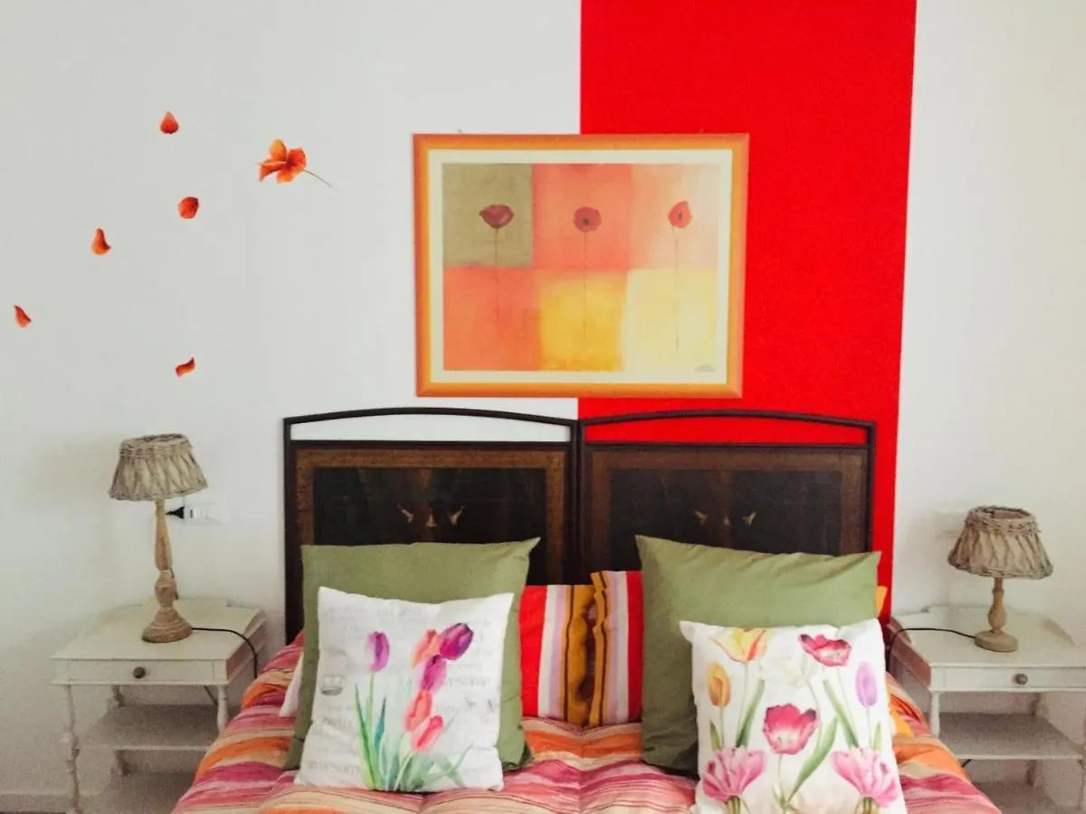 B&B L'Angolino Gardone Riviera 0*,  Italy