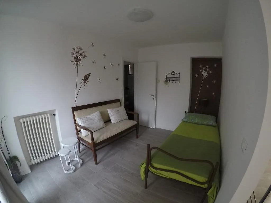 B&B L'Angolino Gardone Riviera Italy